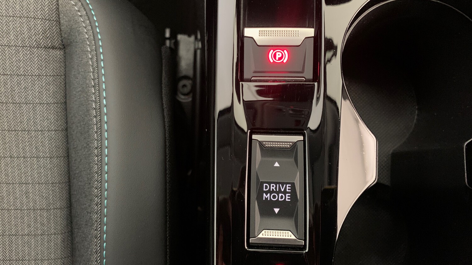 Used Peugeot 2008 2022 for sale - 76285203: Photo 33