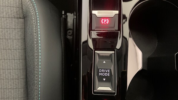 Used Peugeot 2008 2022 for sale - 76285203: Photo 33