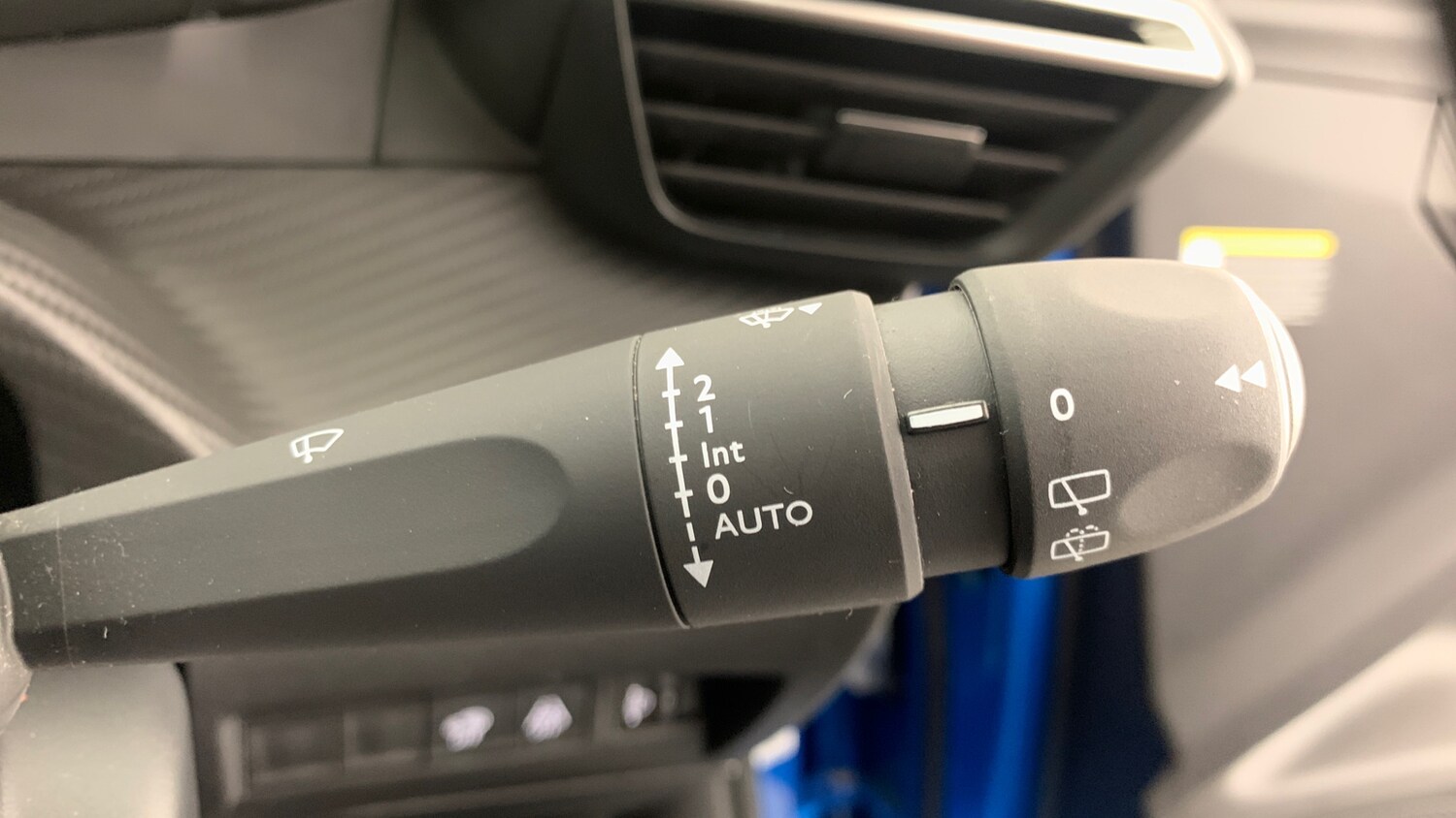 Used Peugeot 2008 2022 for sale - 76285203: Photo 36