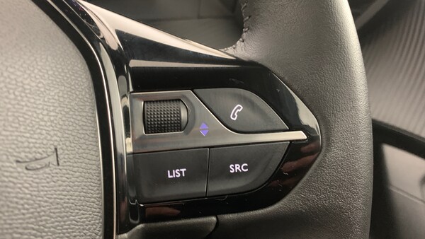 Used Peugeot 2008 2023 for sale - 76307998: Photo 18