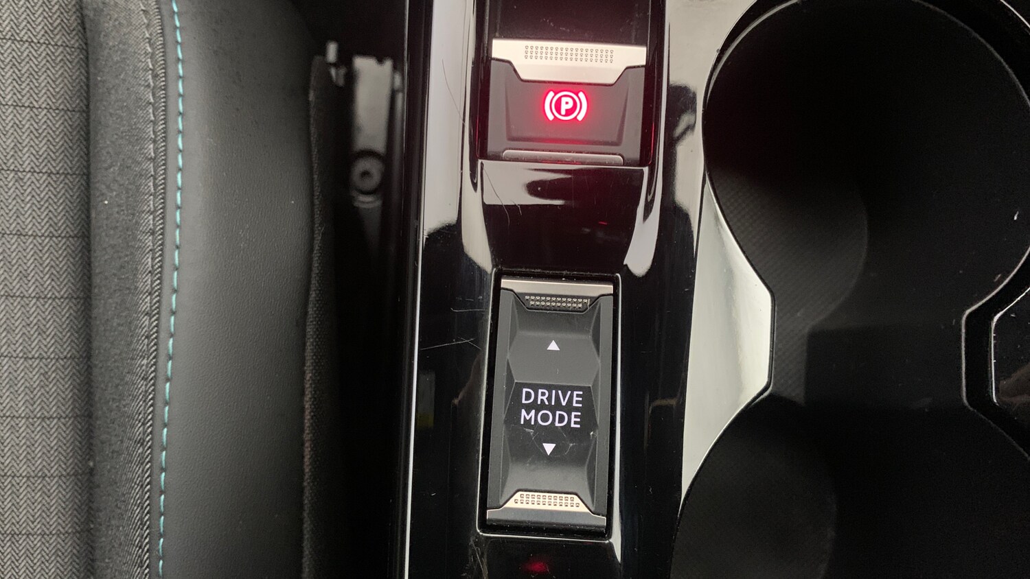 Used Peugeot 2008 2023 for sale - 76307998: Photo 34