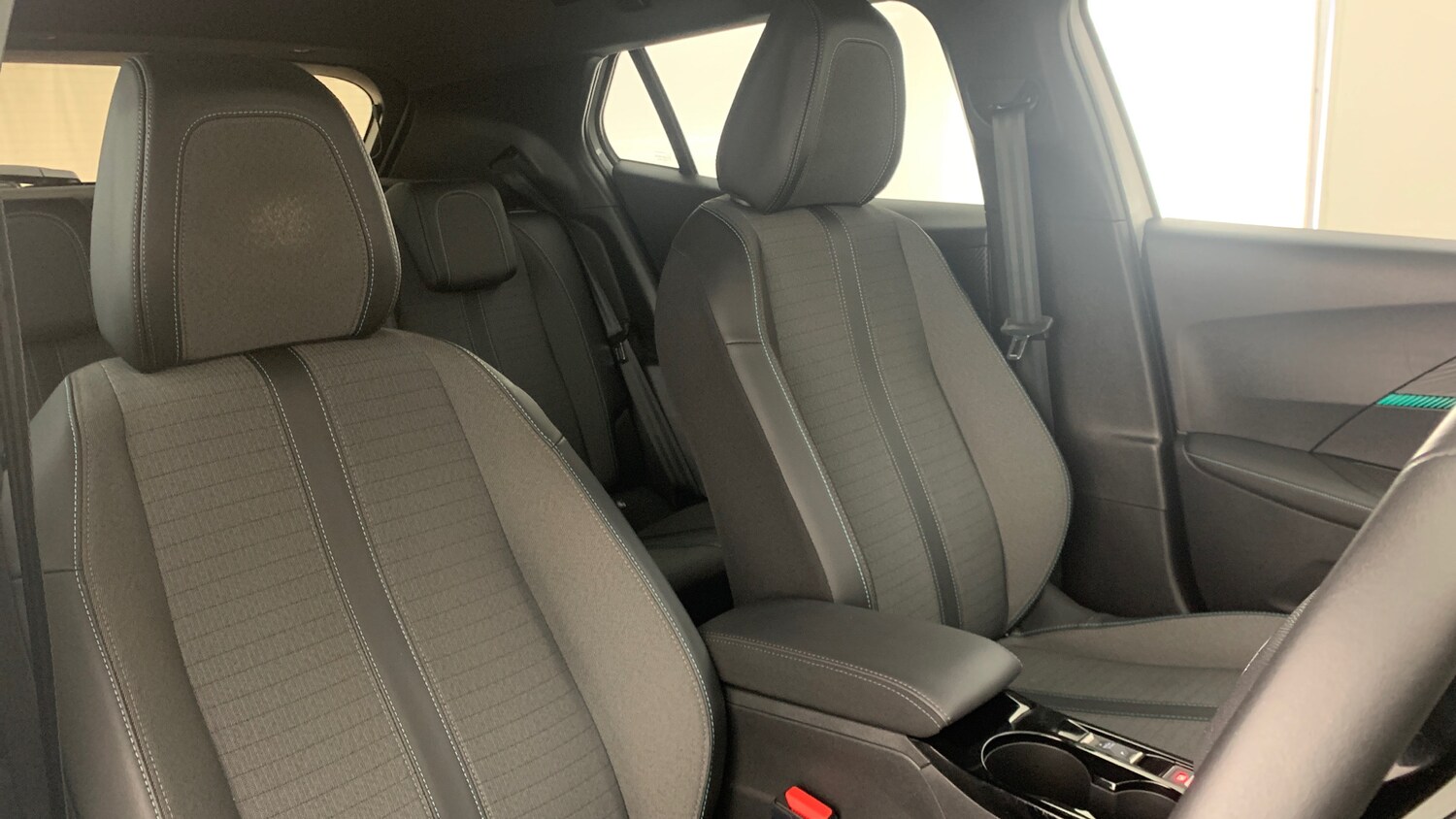 Used Peugeot 2008 2023 for sale - 76307998: Photo 43