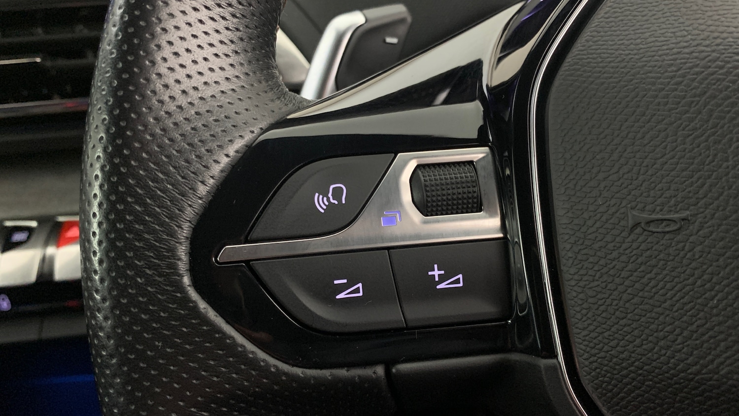 Used Peugeot 3008 2023 for sale - 76359086: Photo 19