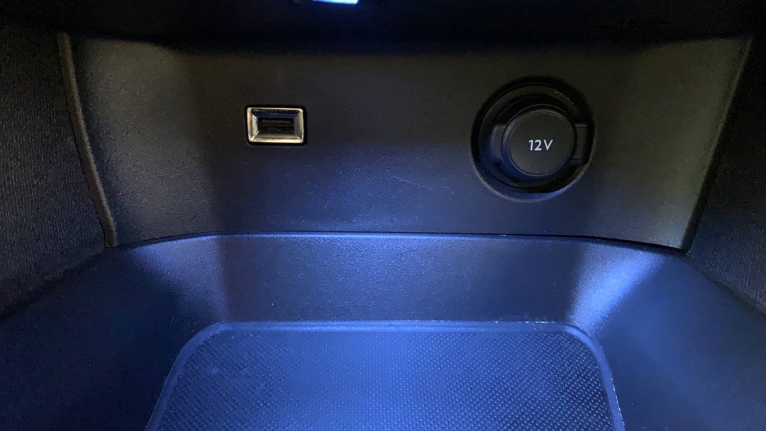 Used Peugeot 3008 2023 for sale - 76359086: Photo 25