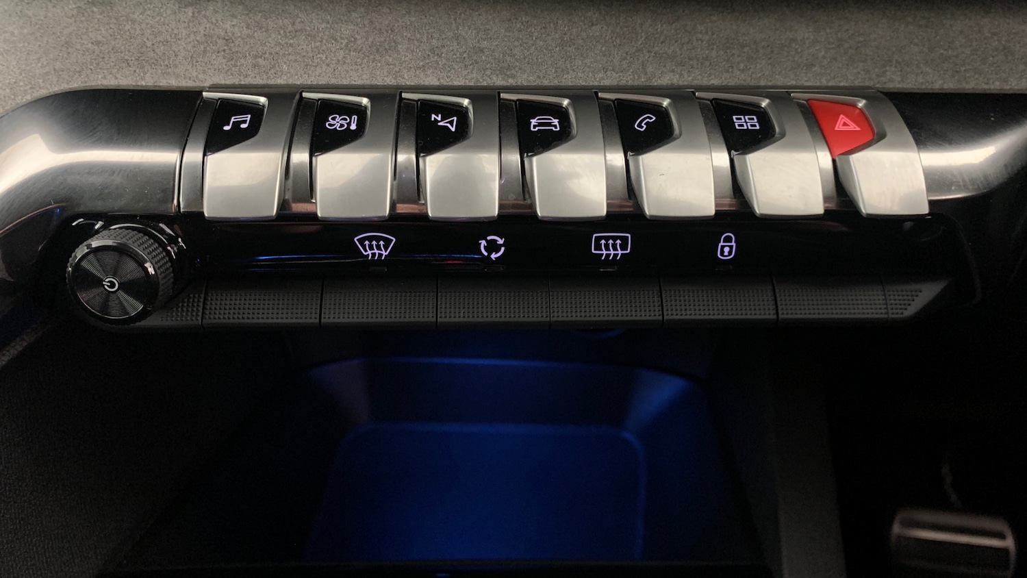 Used Peugeot 3008 2023 for sale - 76359086: Photo 31