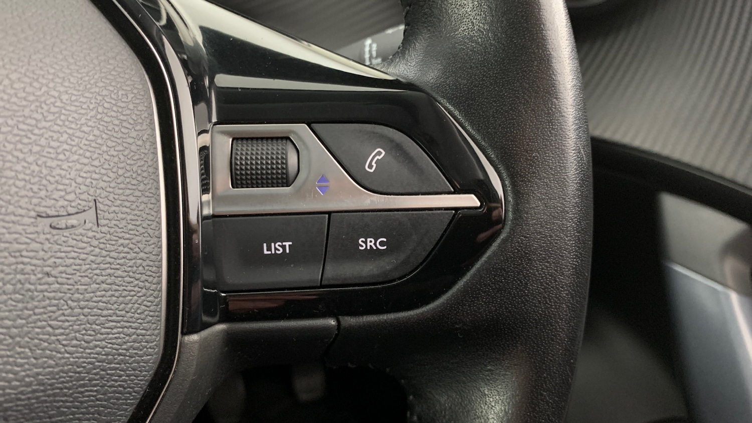 Used Peugeot 2008 2020 for sale - 76759967: Photo 18