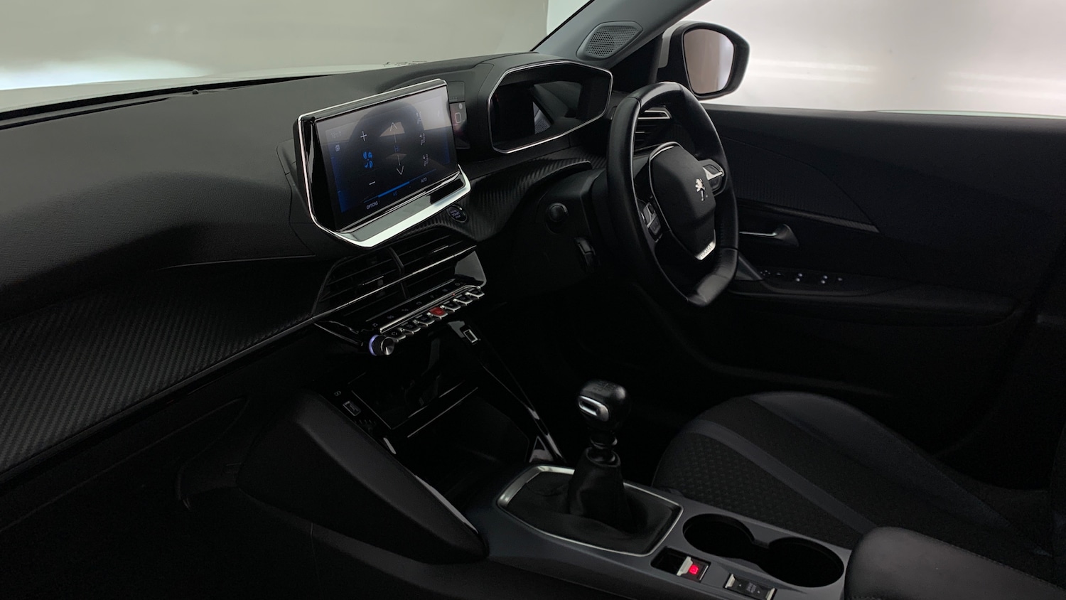 Used Peugeot 2008 2020 for sale - 76759967: Photo 2