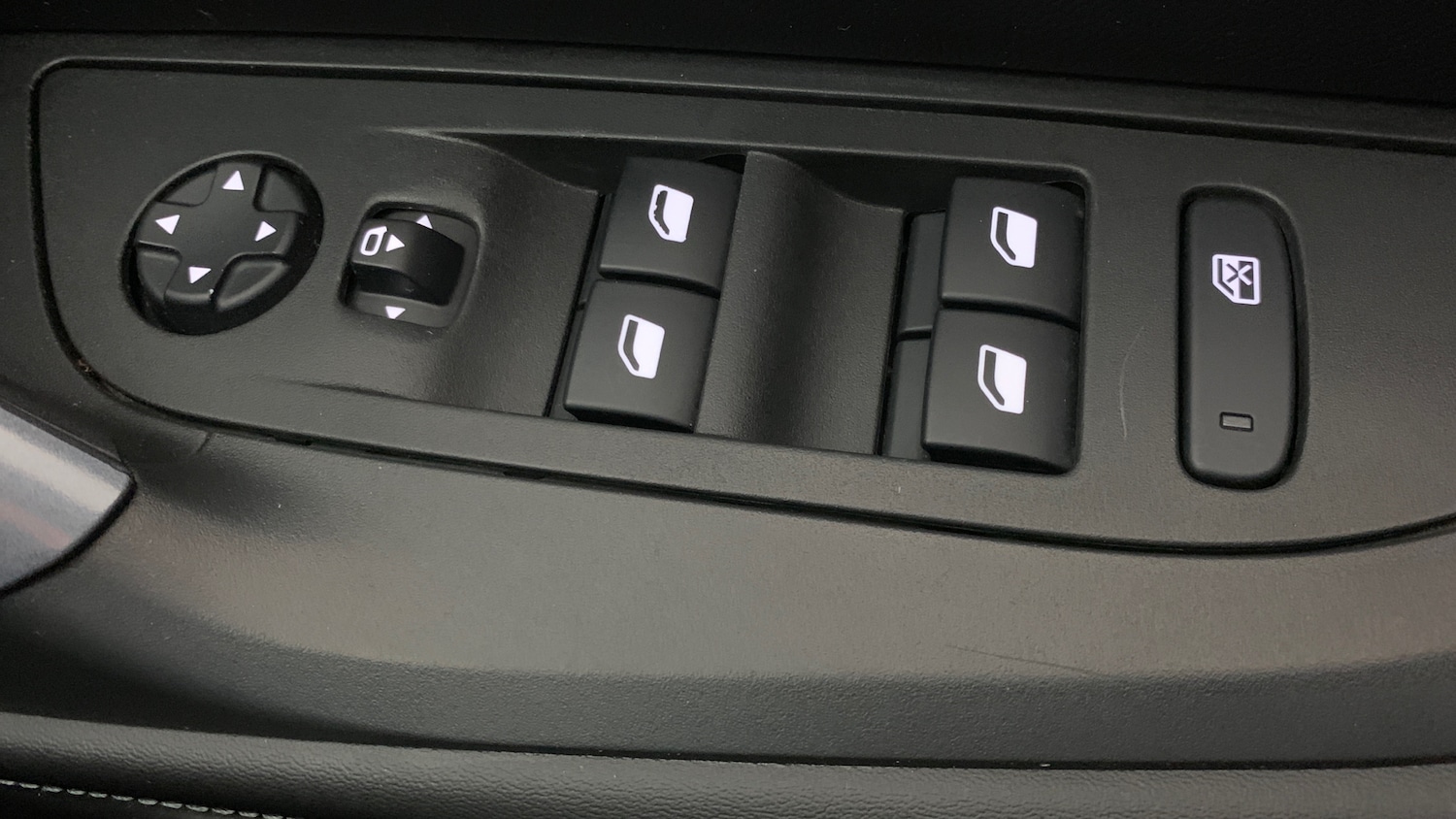 Used Peugeot 2008 2020 for sale - 76759967: Photo 44