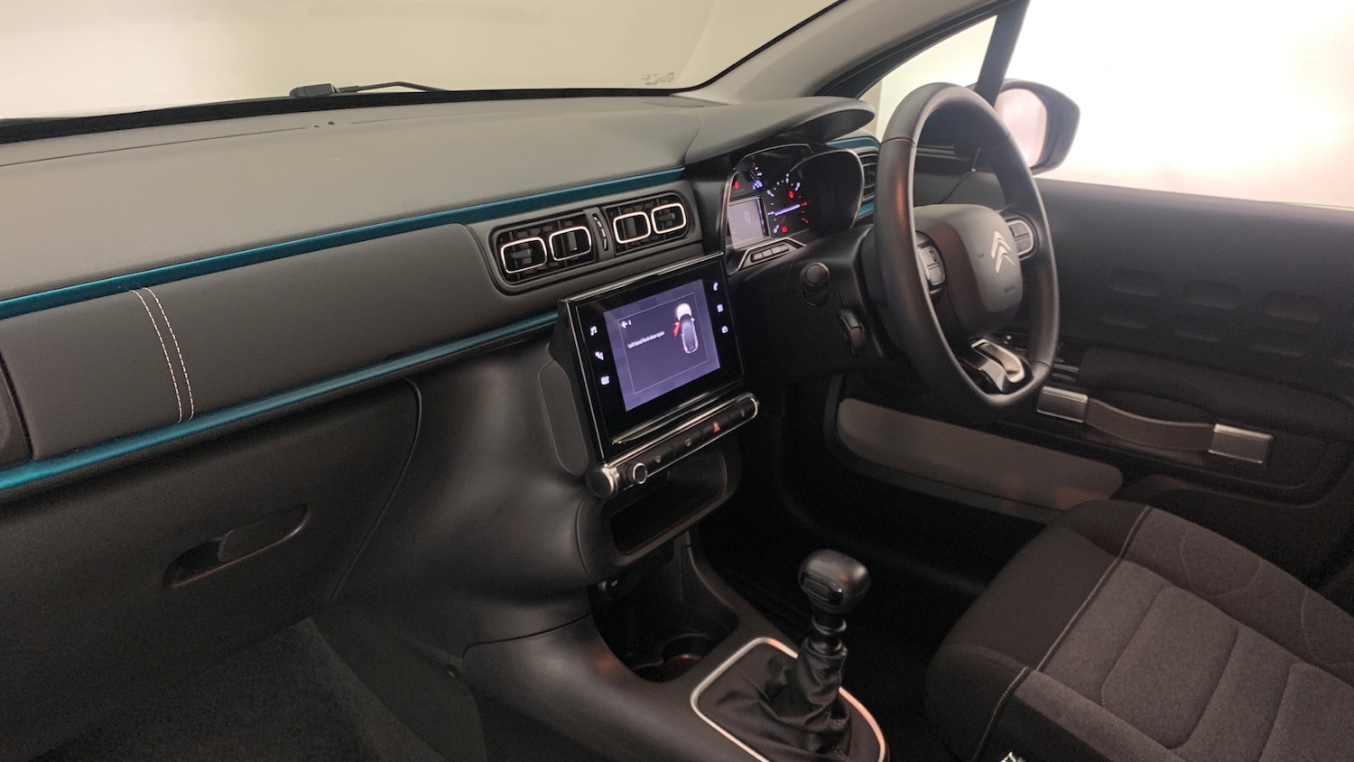 Used Citroen C3 2021 for sale - 76866828: Photo 2