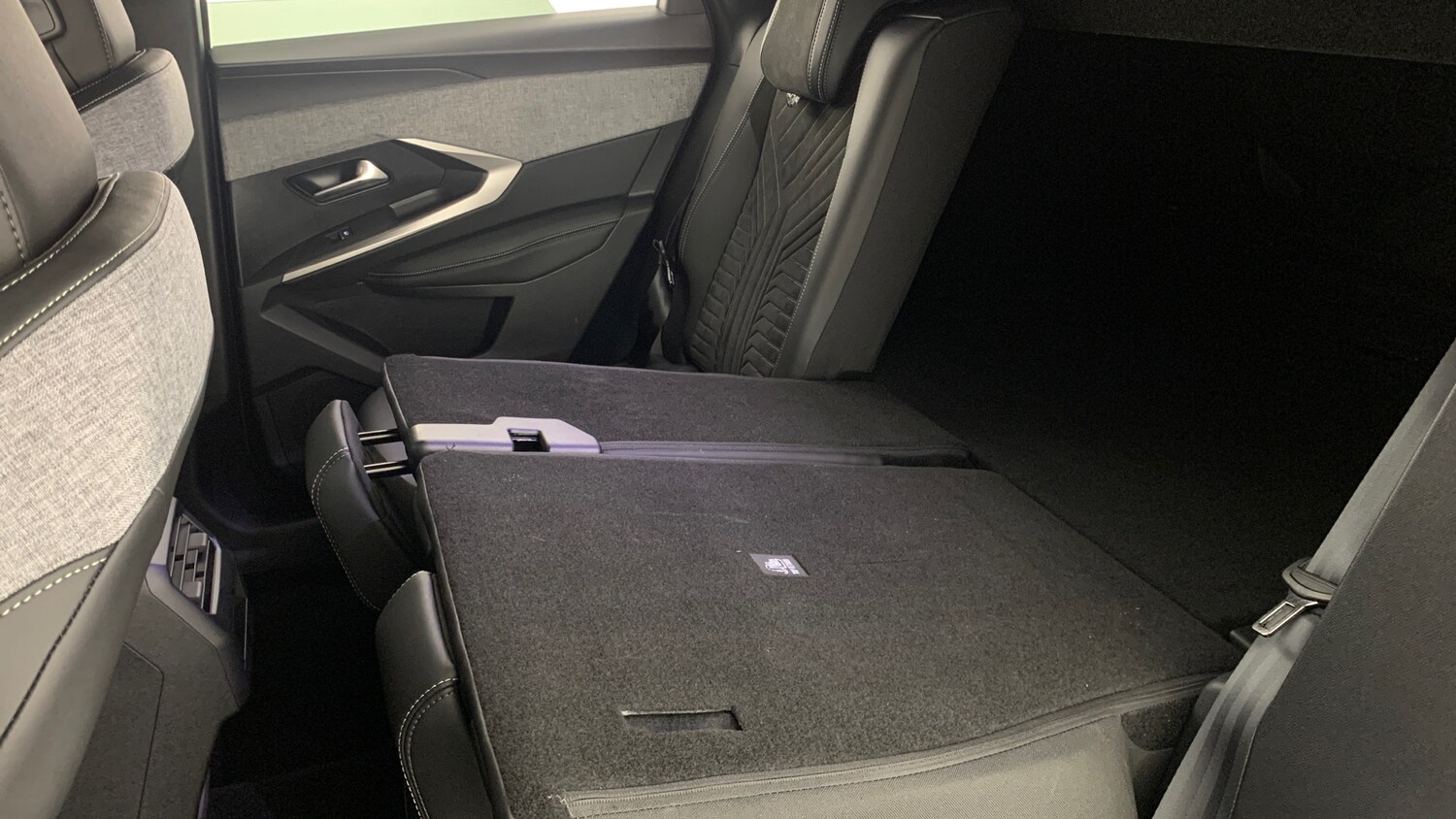 Used Peugeot 3008 2025 for sale - 77626890: Photo 60