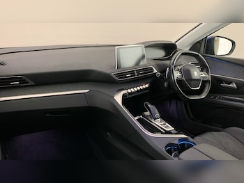 Used Peugeot 3008 2019 for sale - 79182383: Photo