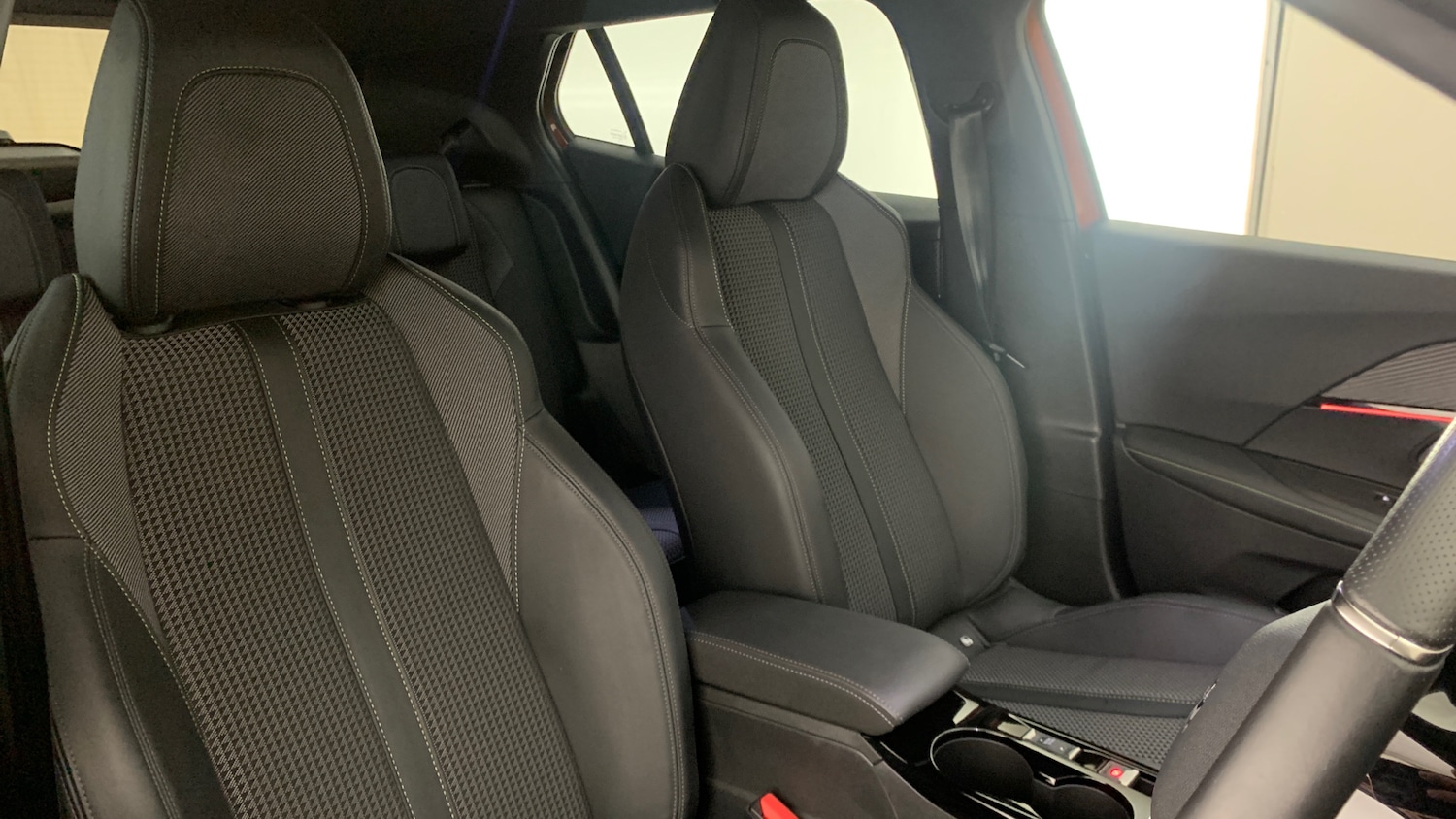 Used Peugeot 2008 2023 for sale - 76433834: Photo 43