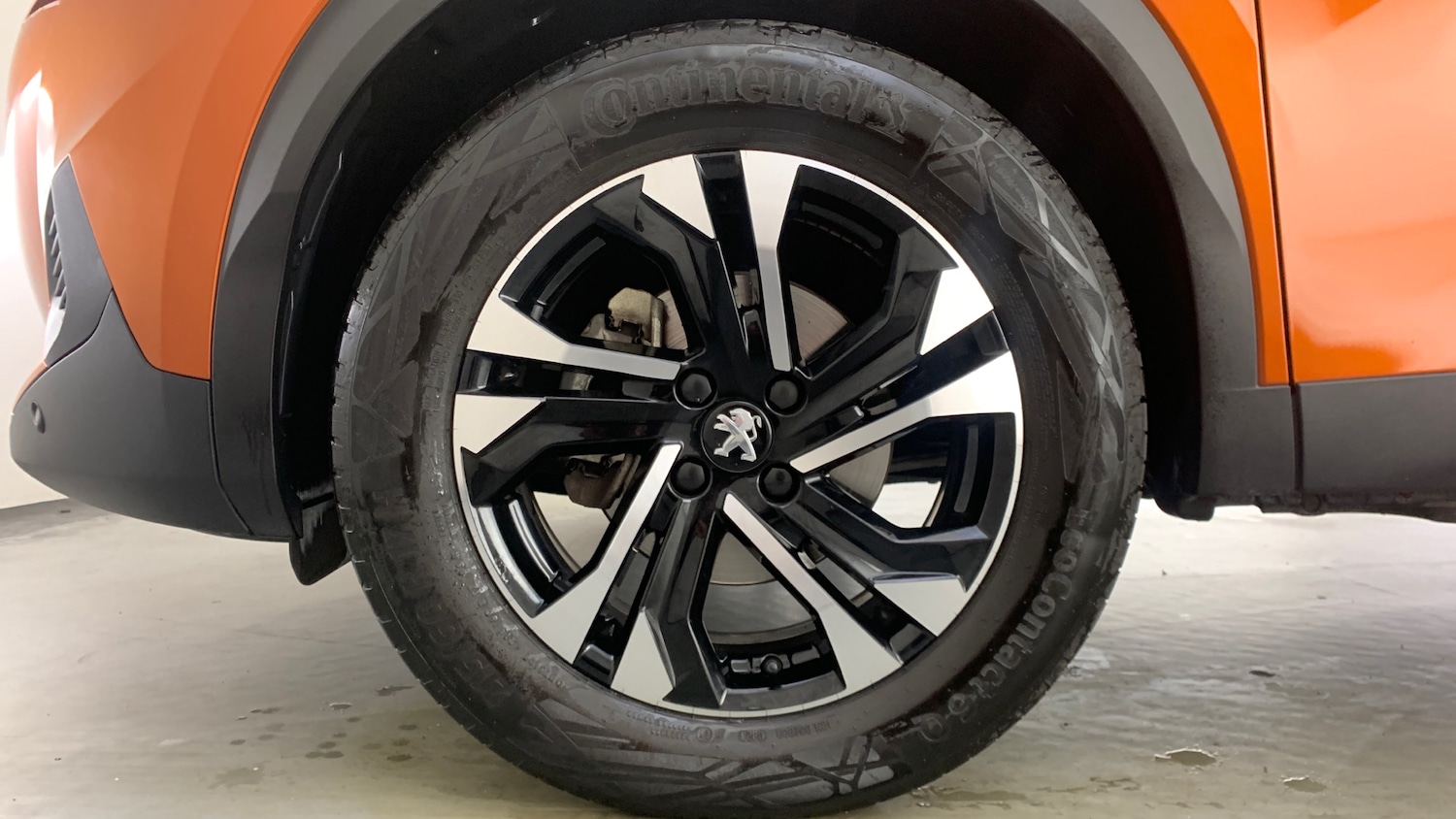 Used Peugeot 2008 2023 for sale - 76433834: Photo 6