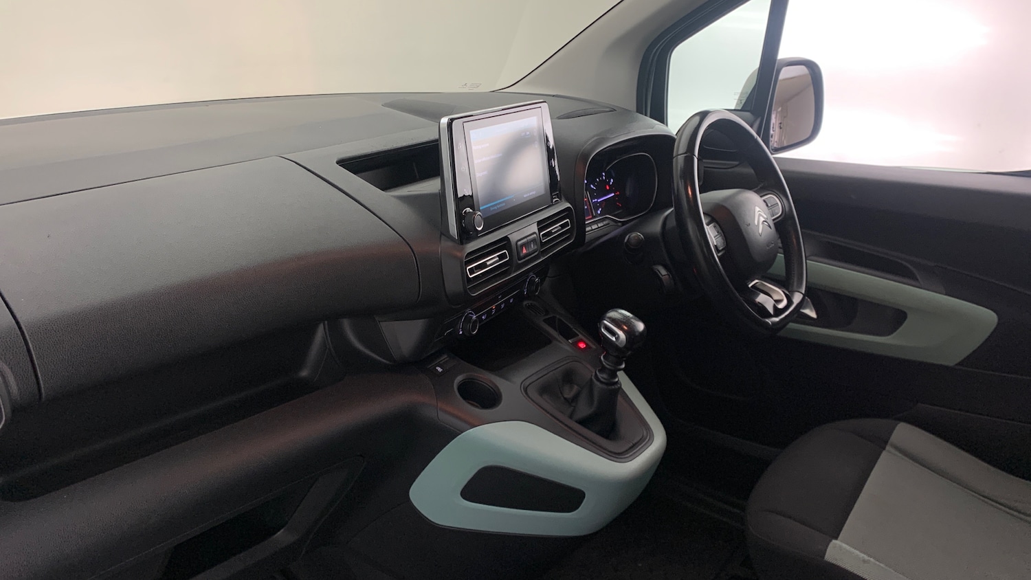 Used Citroen Berlingo 2019 for sale - 76690687: Photo 2
