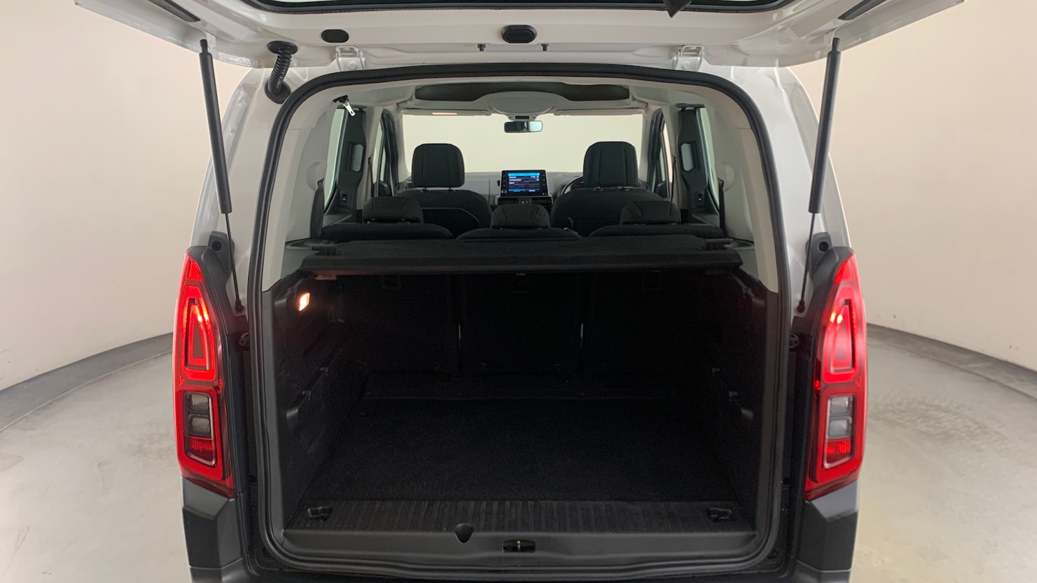 Used Citroen Berlingo 2019 for sale - 76690687: Photo 5