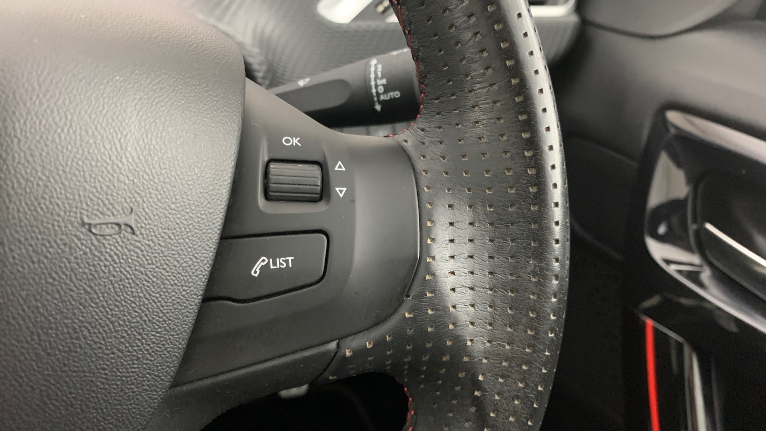 Used Peugeot 208 2016 for sale - 76073687: Photo 18