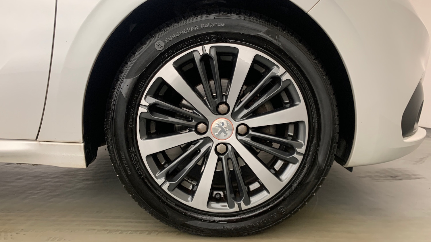 Used Peugeot 208 2016 for sale - 76073687: Photo 23