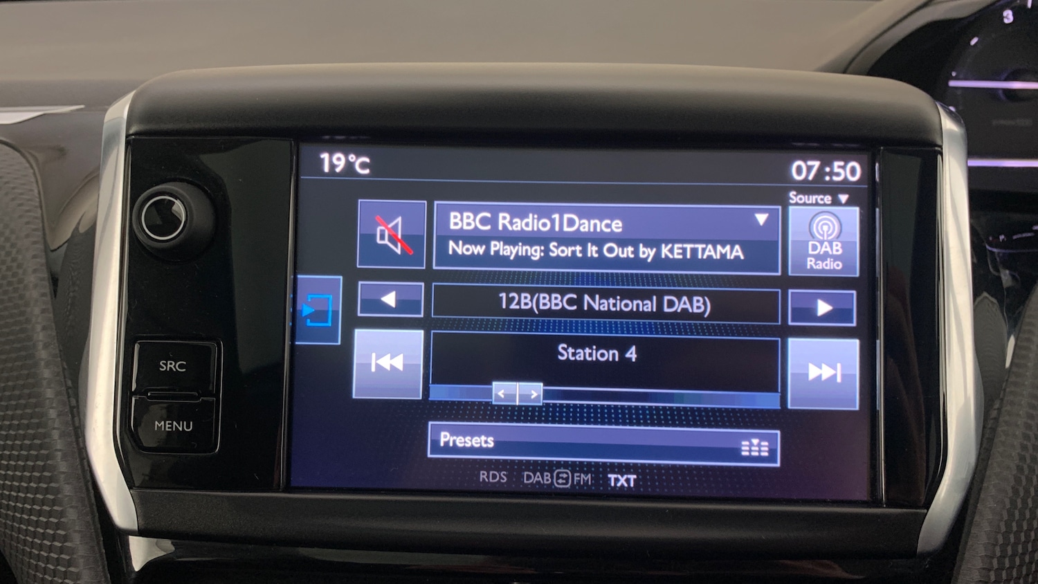 Used Peugeot 208 2016 for sale - 76073687: Photo 24