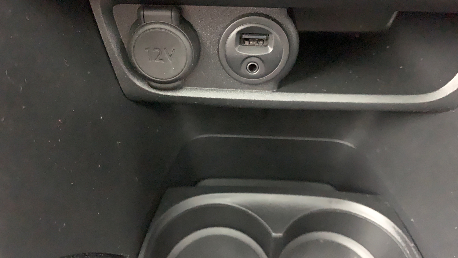 Used Peugeot 208 2016 for sale - 76073687: Photo 25