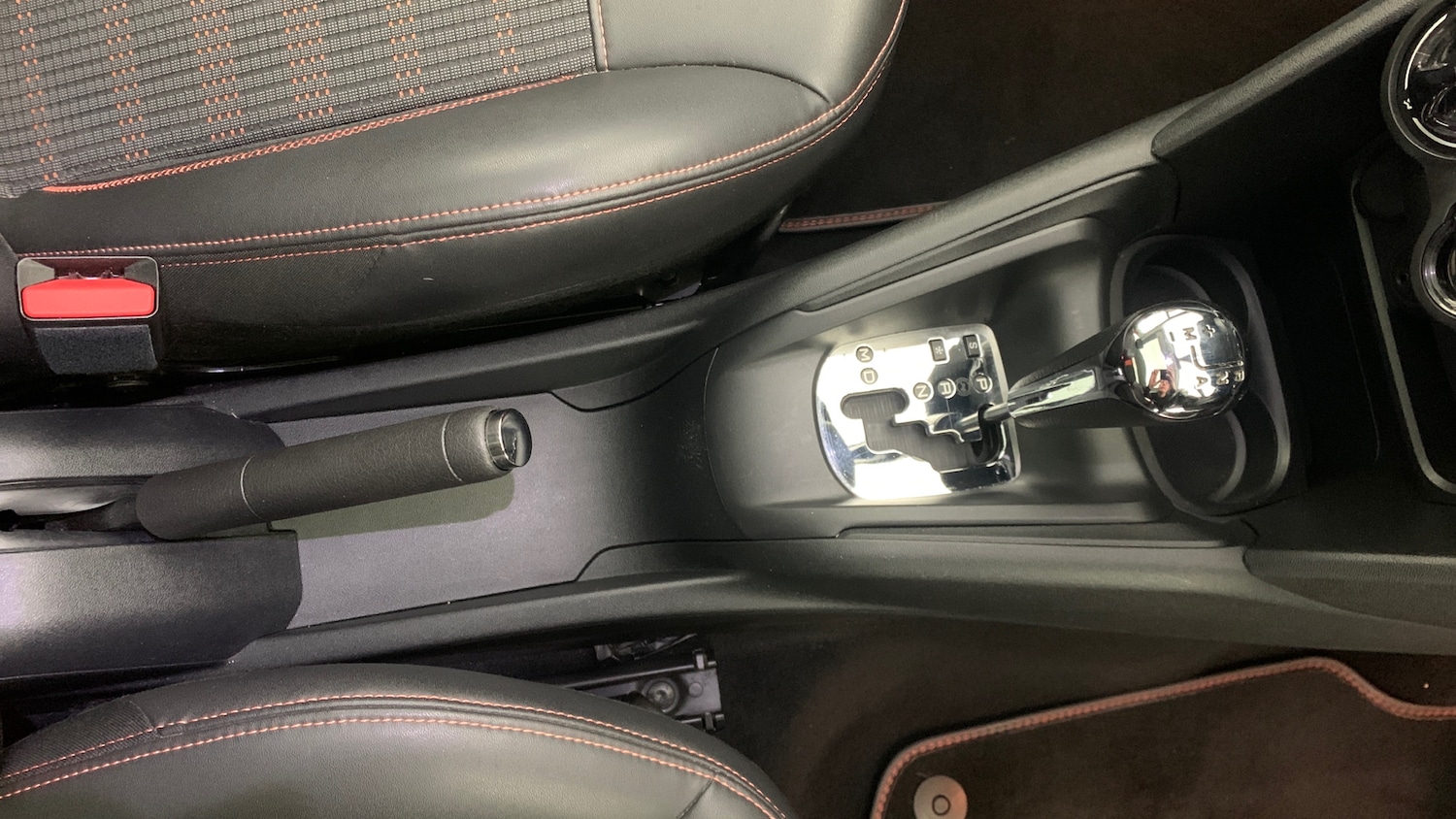 Used Peugeot 208 2016 for sale - 76073687: Photo 32