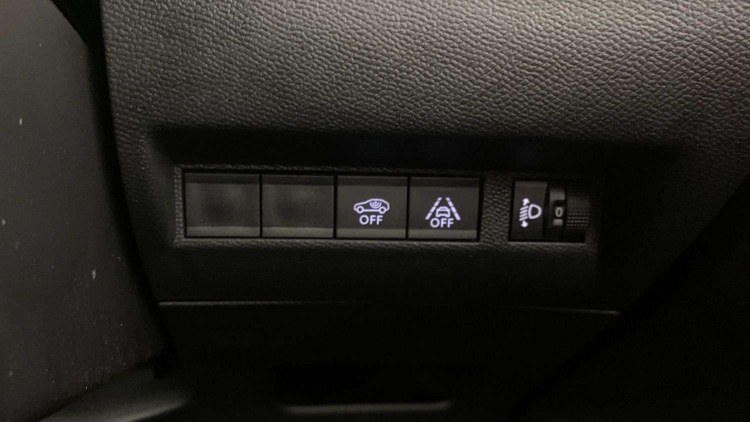 Used Peugeot 2008 2022 for sale - 77157242: Photo 21