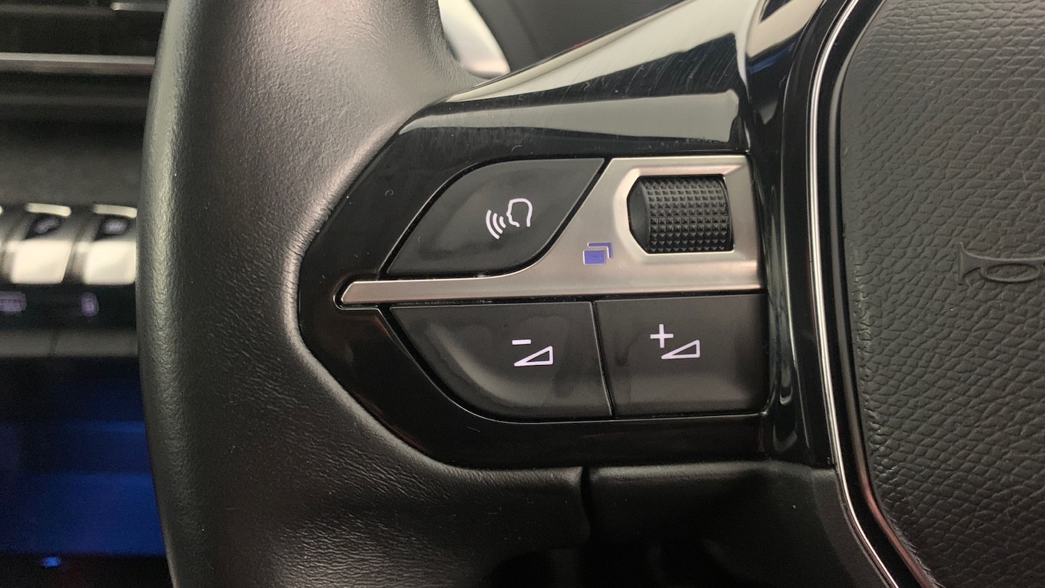 Used Peugeot 5008 2021 for sale - 77167129: Photo 20