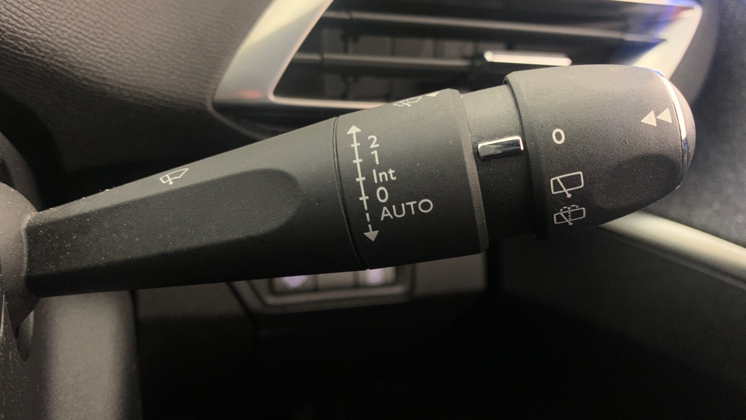 Used Peugeot 5008 2021 for sale - 77167129: Photo 42