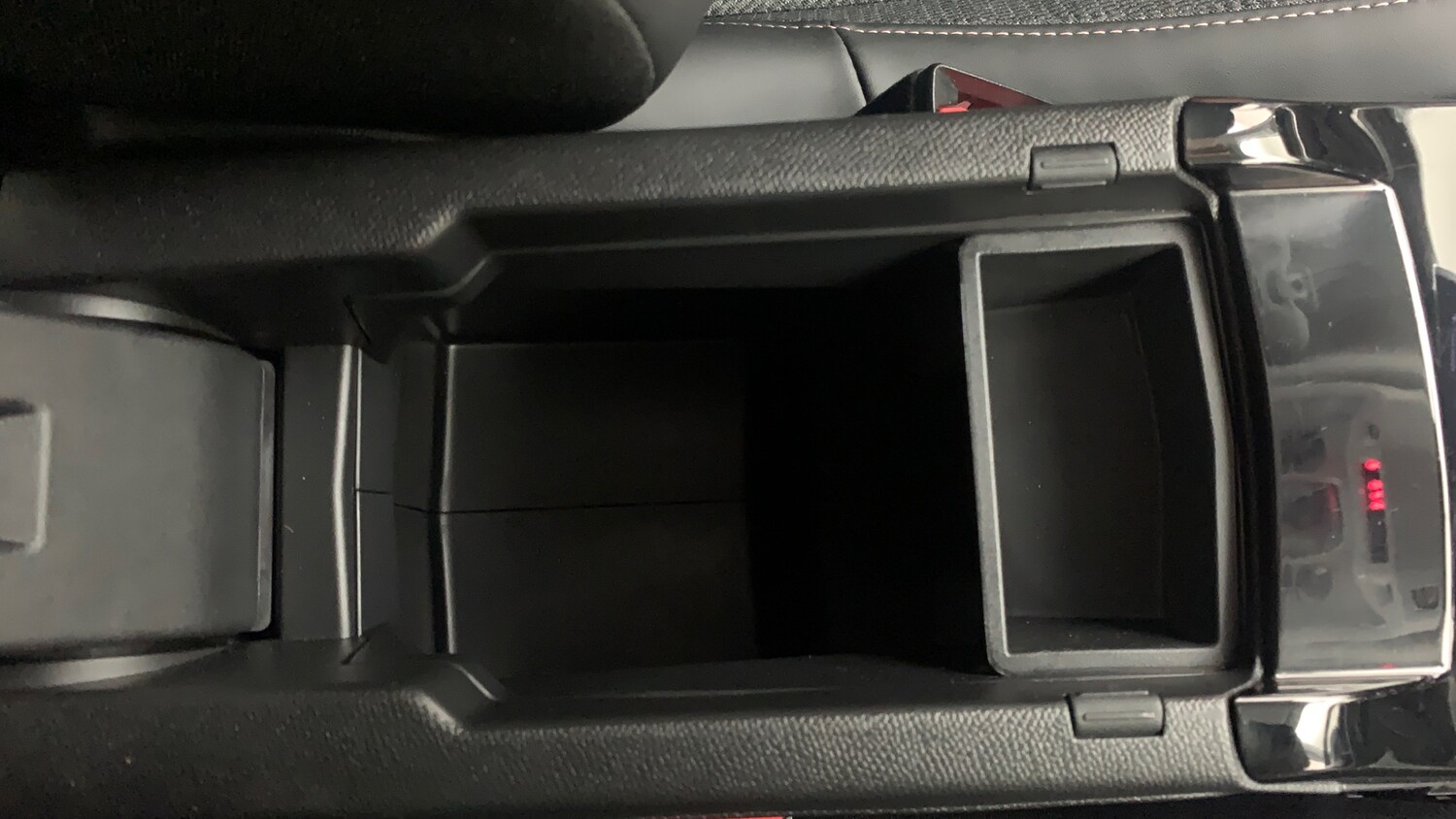 Used Peugeot 208 2024 for sale - 77539139: Photo 37