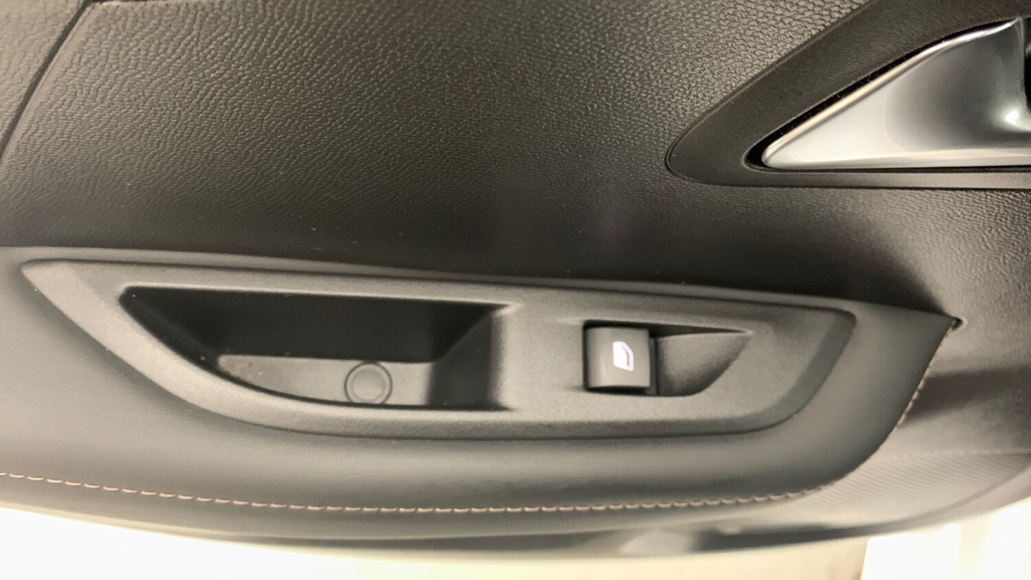 Used Peugeot 208 2024 for sale - 77539139: Photo 64