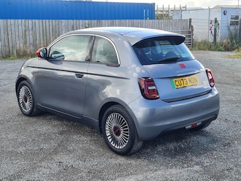 Used Fiat 500 2023 for sale - 77551311: Photo