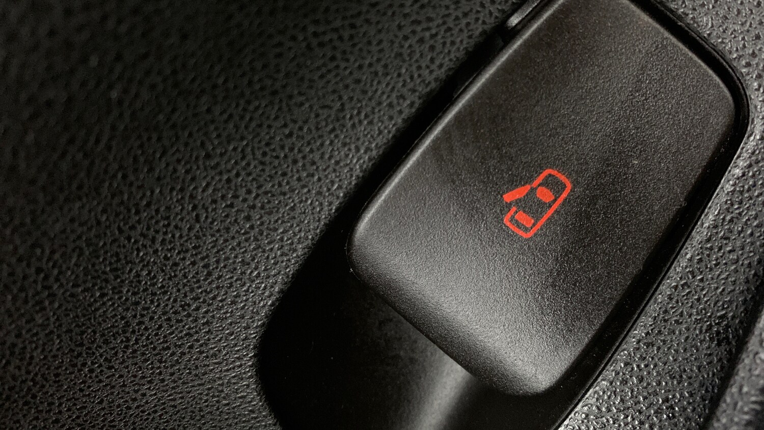 Used Fiat 500e 2023 for sale - 77551311: Photo 51