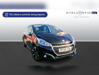 Used Peugeot 208 2018 for sale - 78171916: Photo