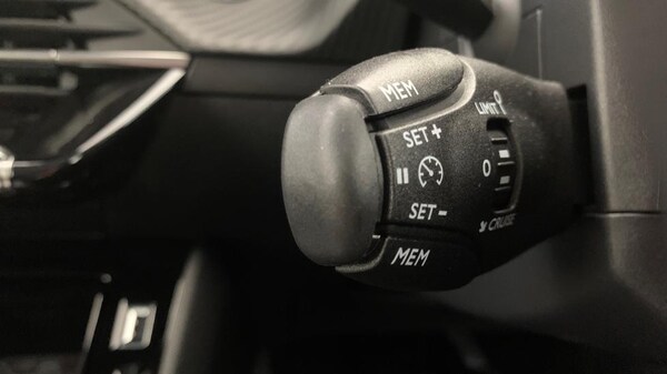 Used Peugeot 208 2024 for sale - 75647792: Photo 36