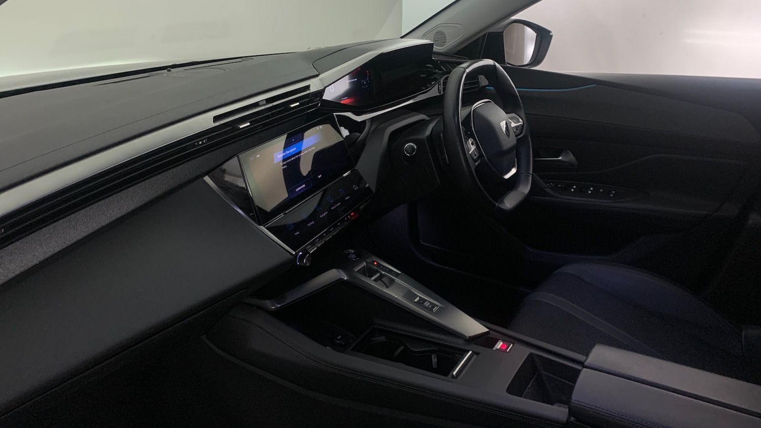 Used Peugeot 308 SW 2023 for sale - 77994720: Photo 2