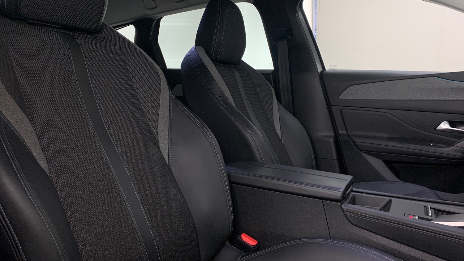 Used Peugeot 308 SW 2023 for sale - 77994720: Photo 61