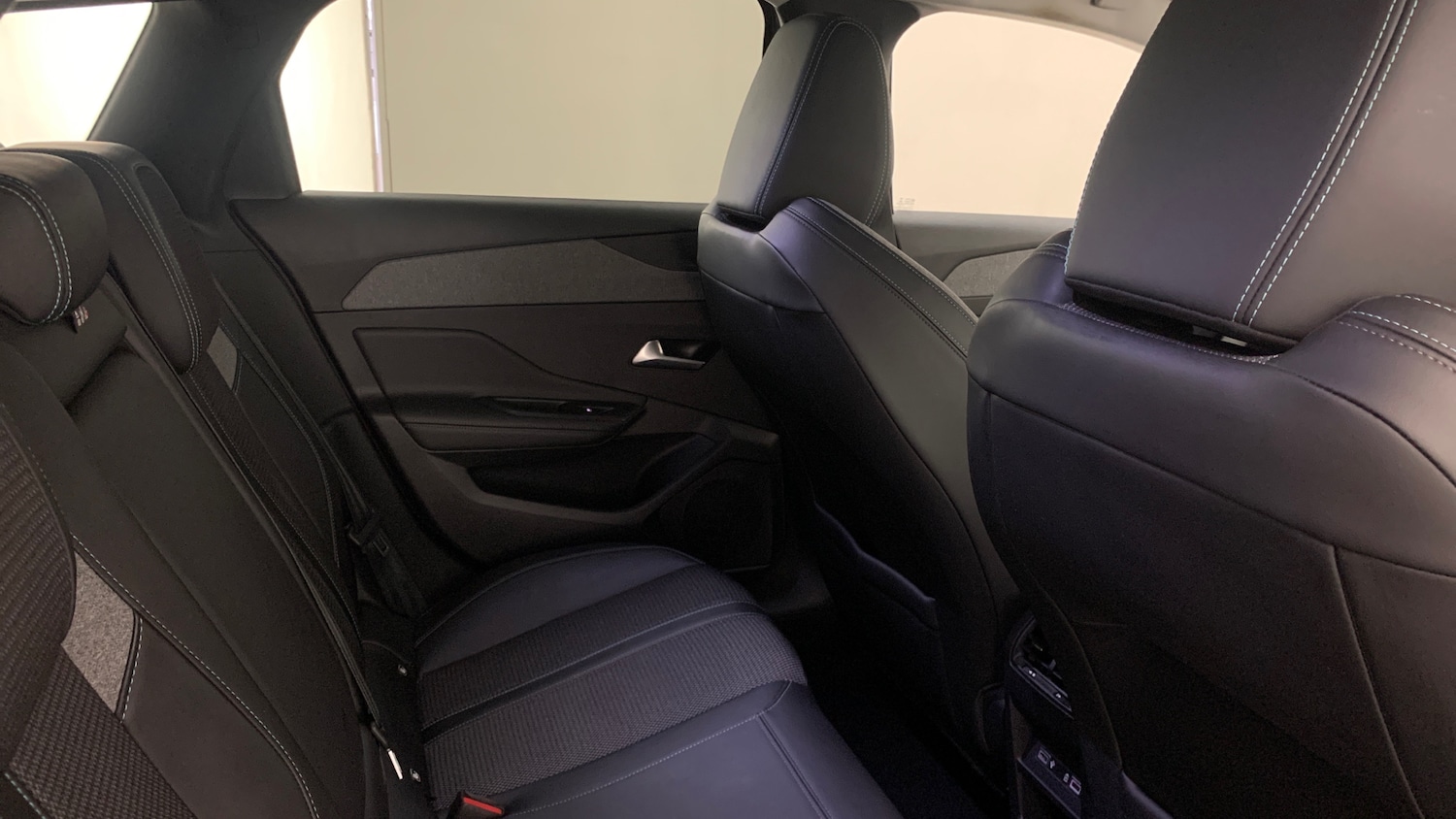 Used Peugeot 308 SW 2023 for sale - 77994720: Photo 64