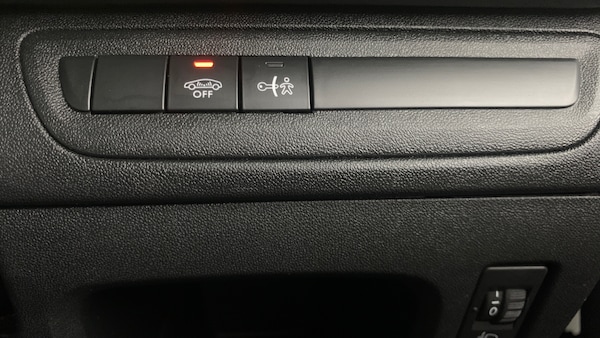Used Peugeot 2008 2018 for sale - 76285218: Photo 20