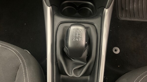 Used Peugeot 2008 2018 for sale - 76285218: Photo 30