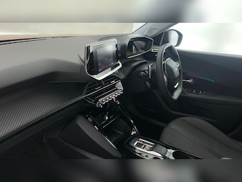Used Peugeot 2008 2022 for sale - 75942634: Photo