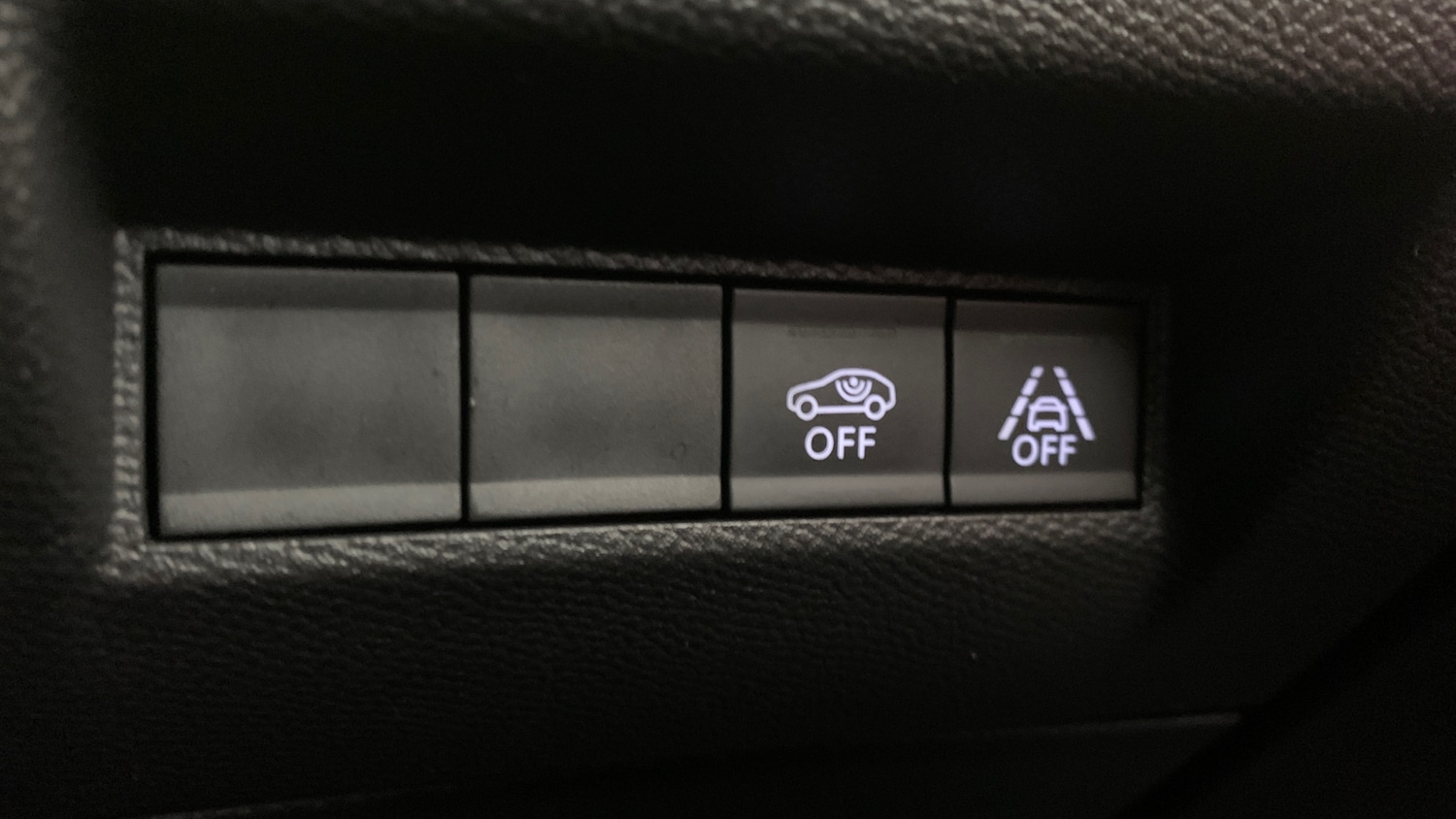 Used Peugeot 208 2022 for sale - 77030639: Photo 20