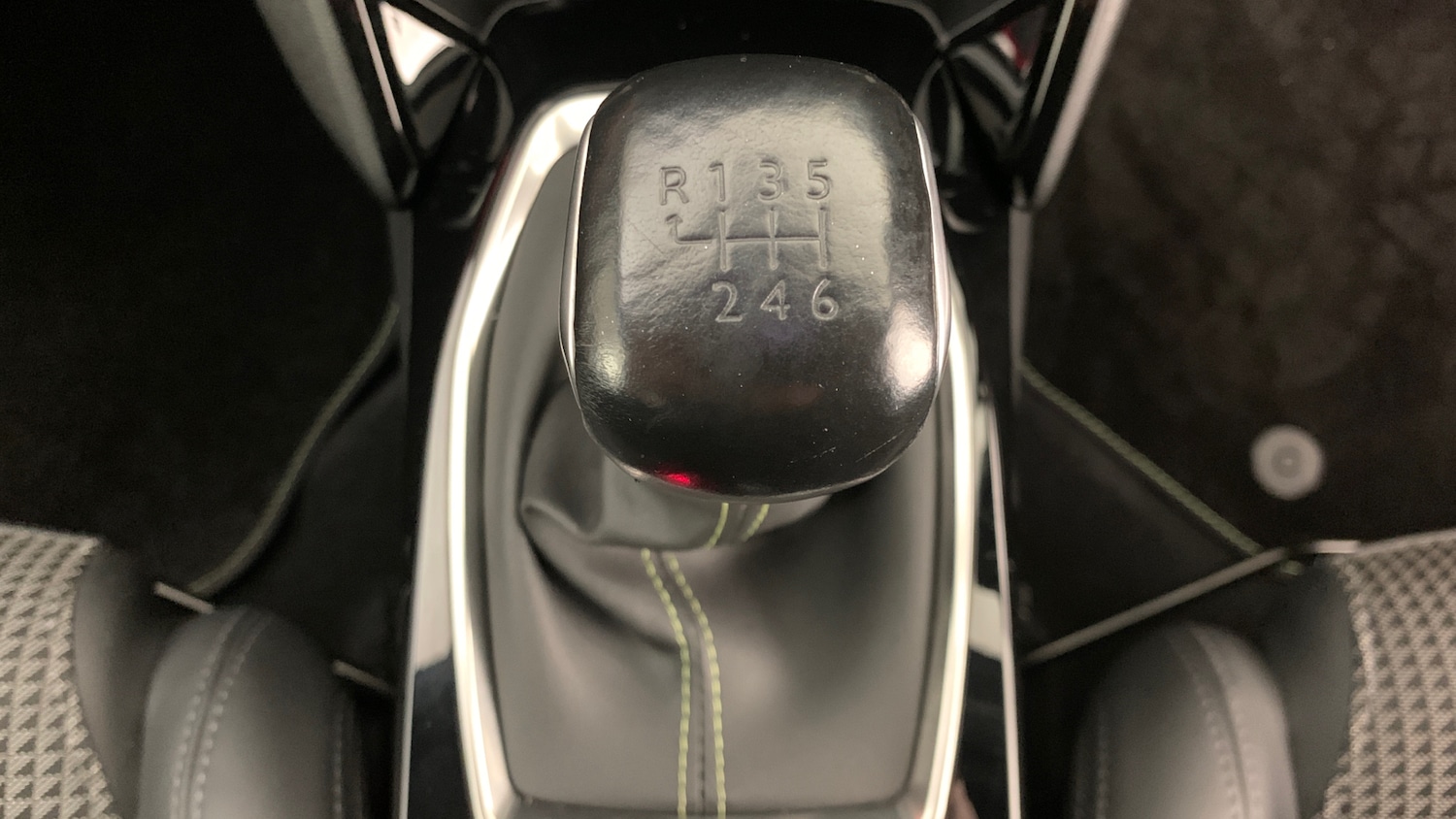 Used Peugeot 208 2022 for sale - 77030639: Photo 34