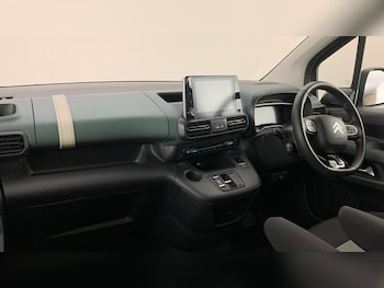 Used Citroen Berlingo 2023 for sale - 79249677: Photo