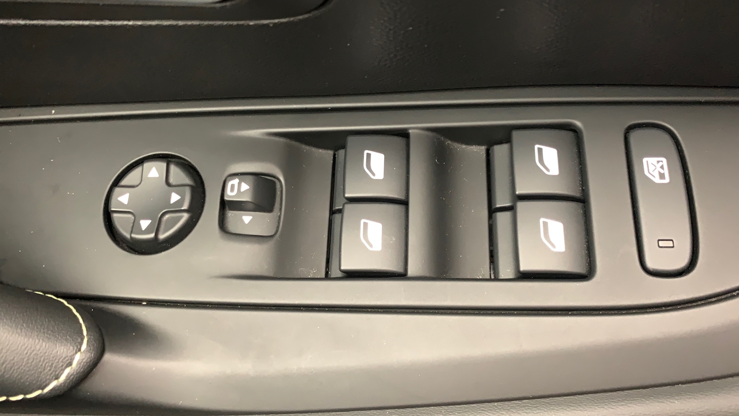 Used Peugeot 208 2022 for sale - 76327665: Photo 39