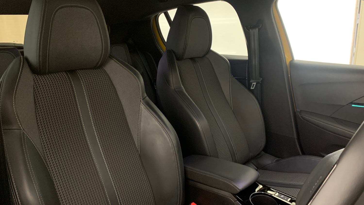 Used Peugeot 208 2022 for sale - 76327665: Photo 44