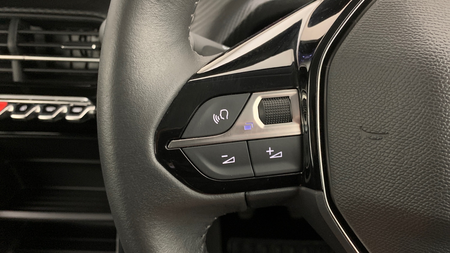 Used Peugeot 208 2022 for sale - 76139409: Photo 19