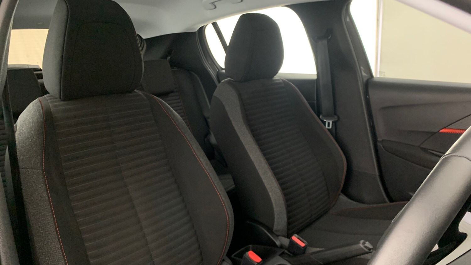 Used Peugeot 208 2022 for sale - 76139409: Photo 38