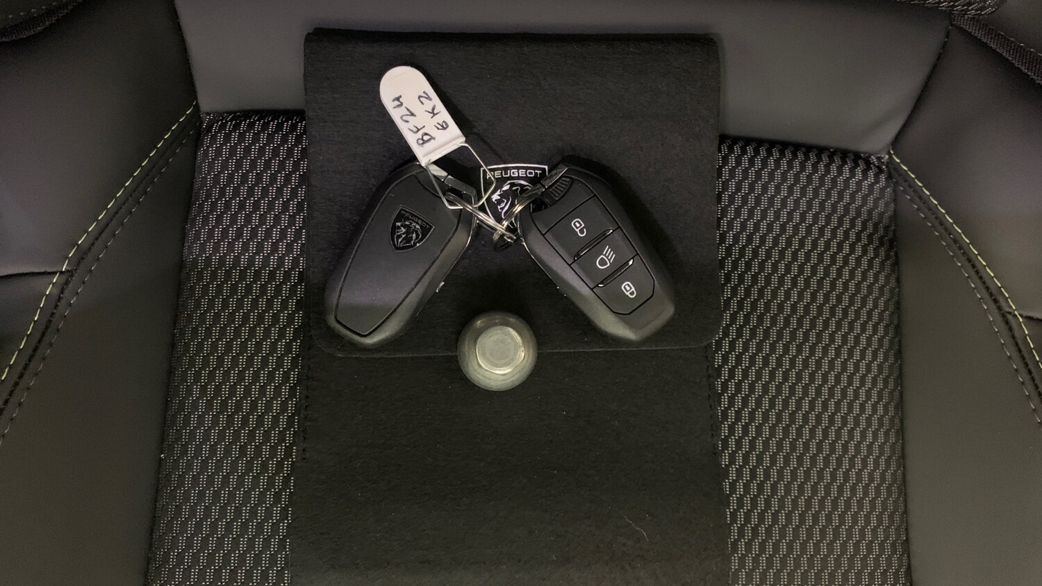 Used Peugeot 2008 2024 for sale - 76350370: Photo 43