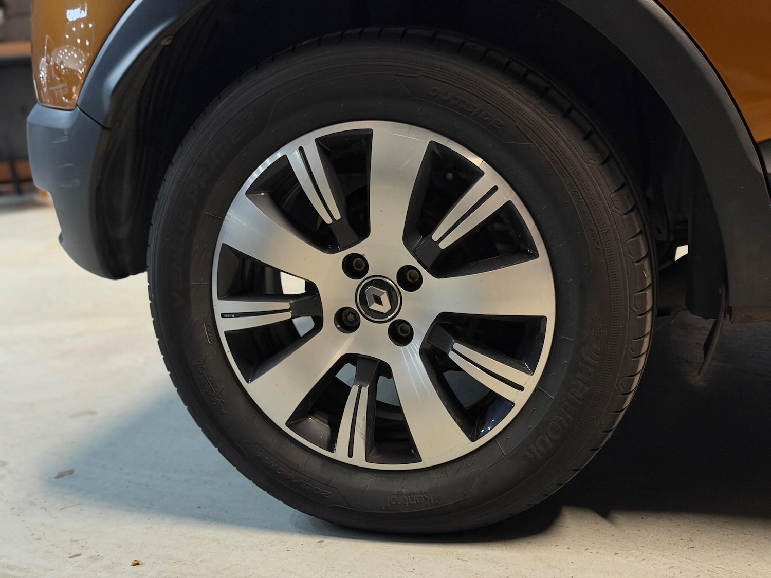 Used Renault Captur 2019 for sale - 76446621: Photo 11