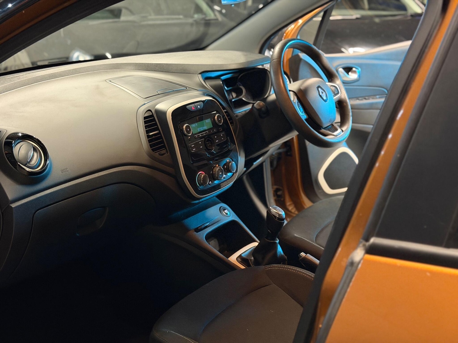 Used Renault Captur 2019 for sale - 76446621: Photo 26