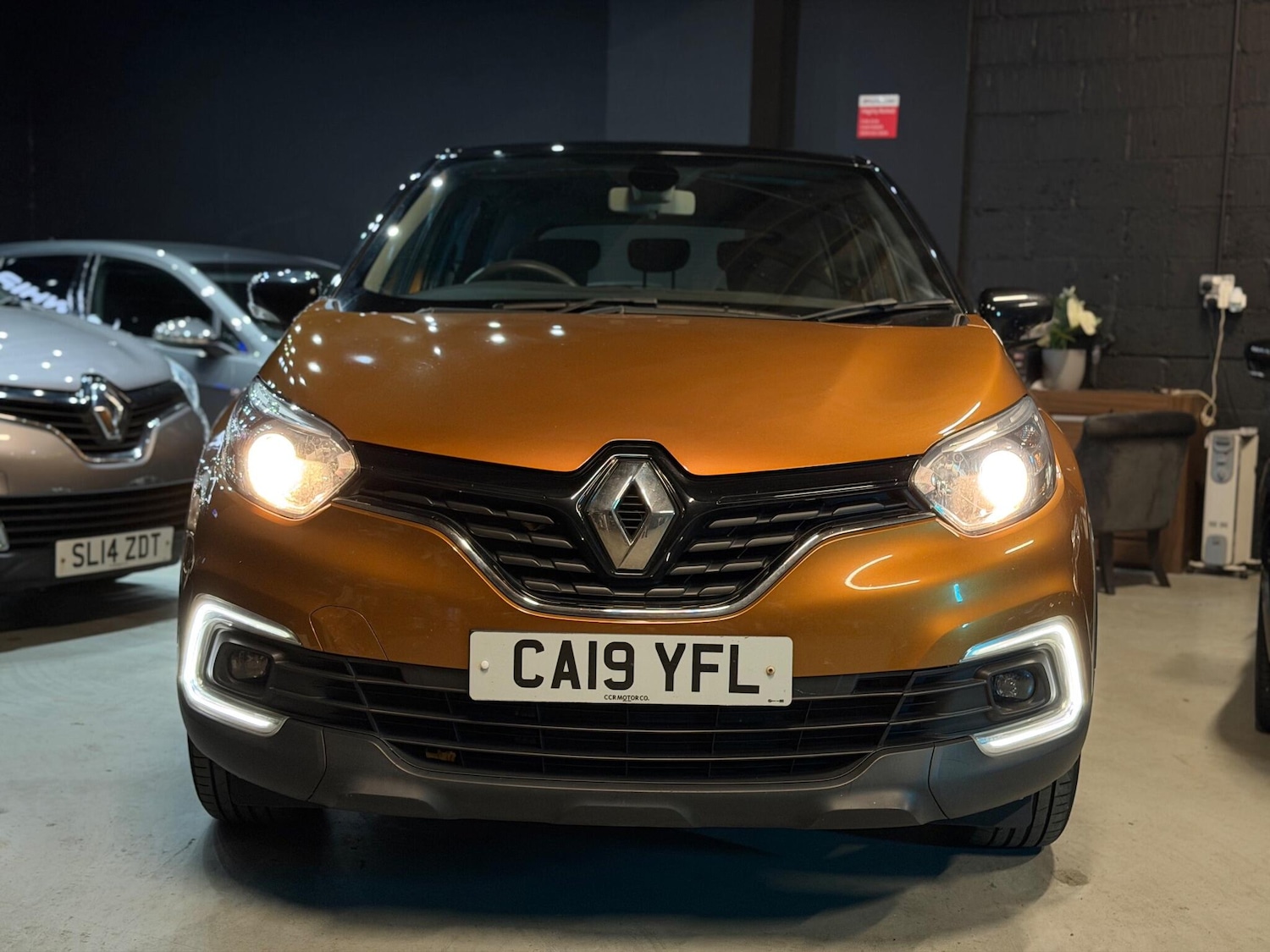 Used Renault Captur 2019 for sale - 76446621: Photo 4